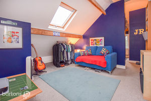 Photo 28- click for photo gallery